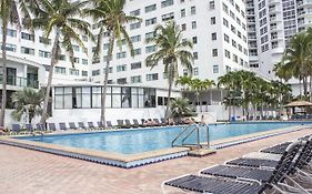 Casa Blanca Hotel in Miami Beach